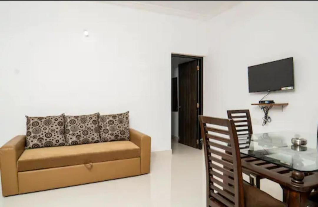 Esha Apartment カラングート 部屋 写真